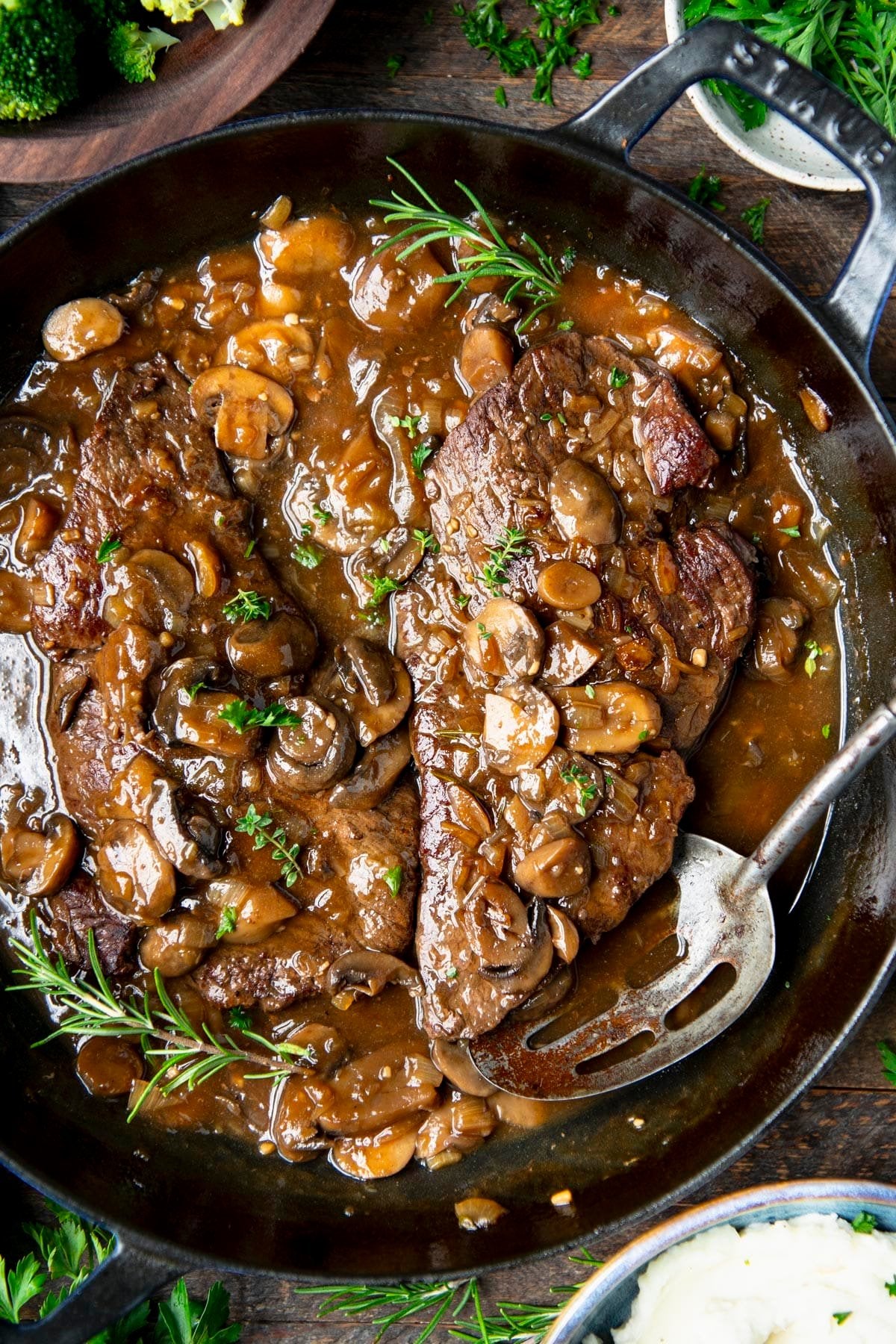 Slow Cooker Box- 1 Arm Roast and 4 Osso Bucco Shanks $45